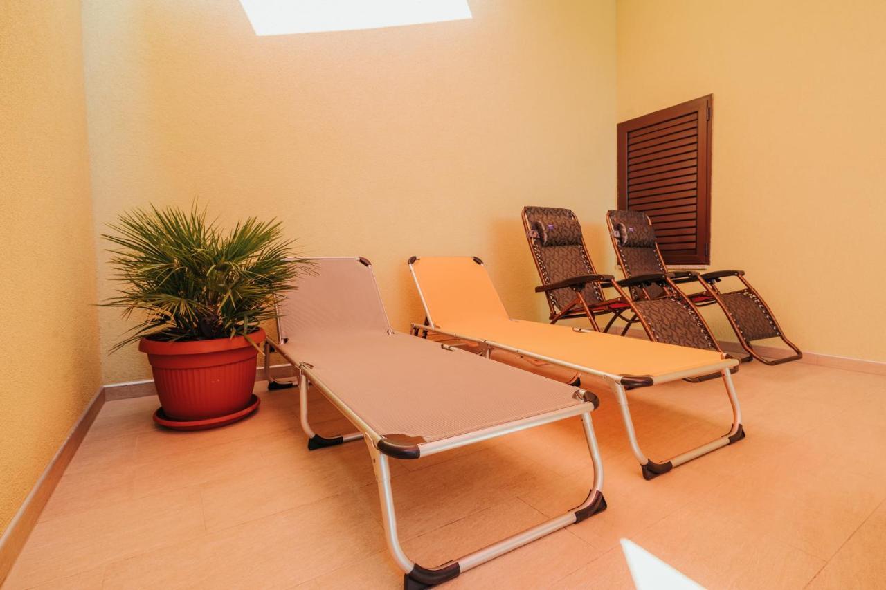Apartmani Soldan Makarska Exterior foto