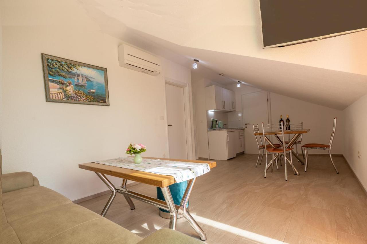 Apartmani Soldan Makarska Exterior foto